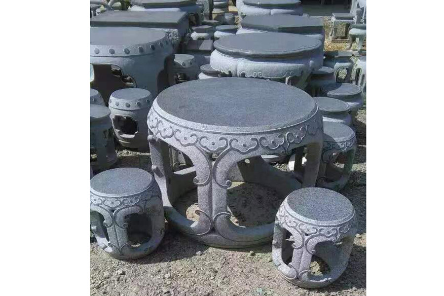 石桌石凳